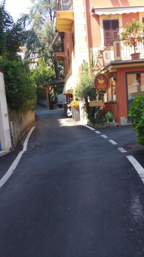 Casa Emanuele Apartment ซานตา มาร์เกอริตา ลีกูเร ภายนอก รูปภาพ